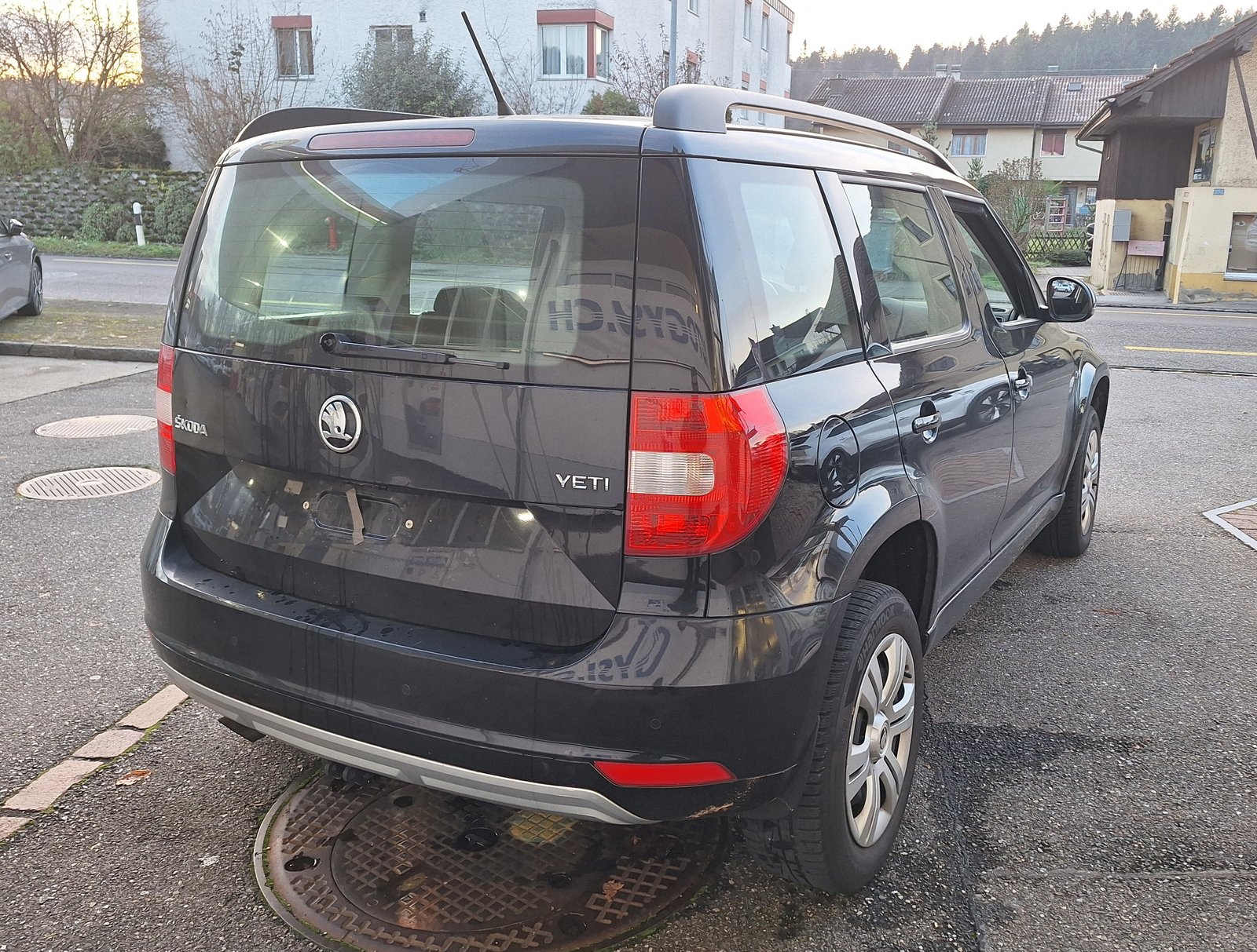 SKODA Yeti 1.2 TSI mit AHK 1200kg, Benzin, Occasion / Gebraucht, Handschaltung - 3