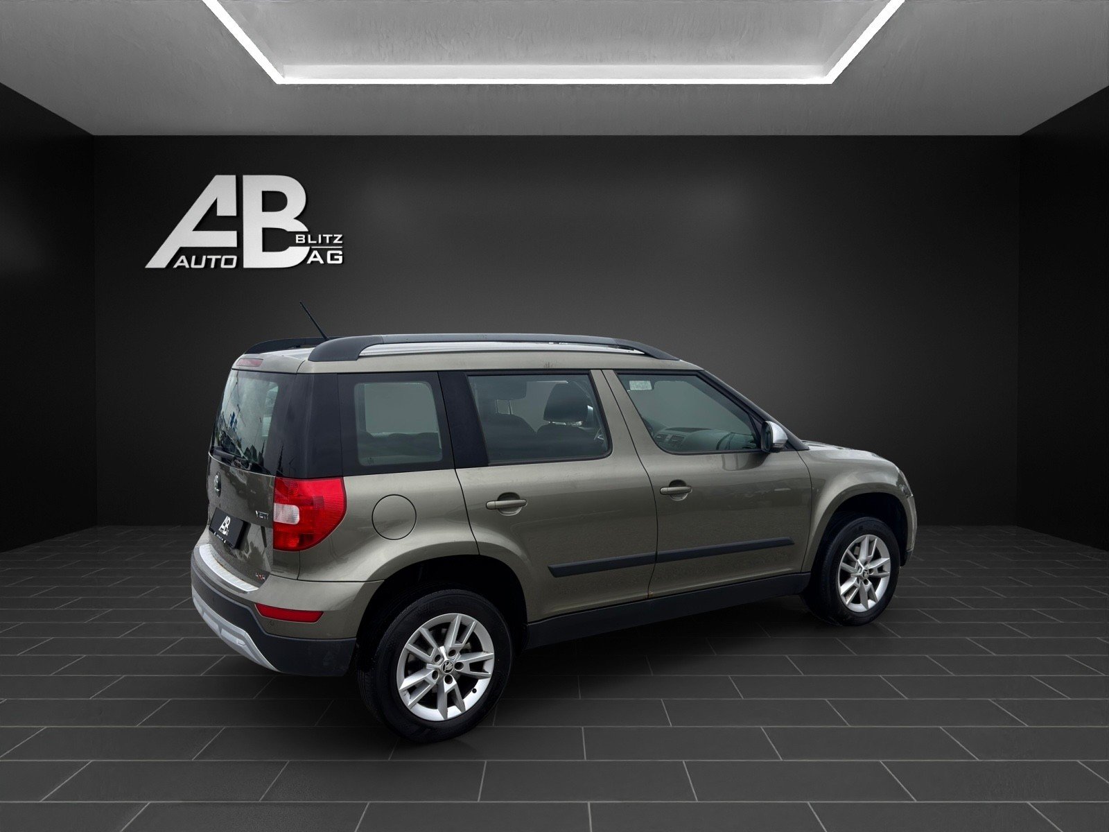SKODA Yeti 2.0 TDI Active 4x4, Diesel, Occasion / Gebraucht, Handschaltung - 5