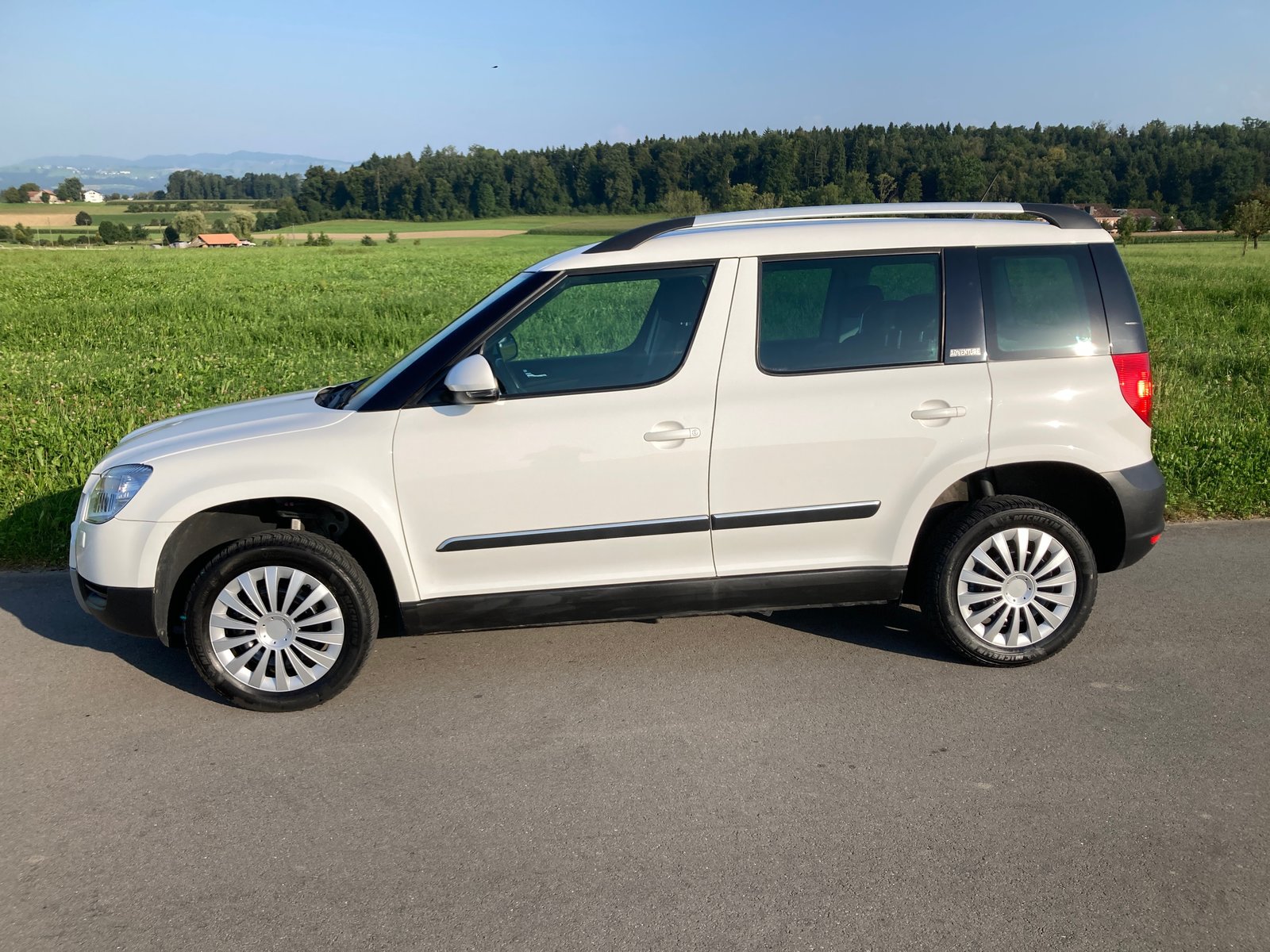 SKODA Yeti 2.0 TDI Active 4x4, Diesel, Second hand / Used, Manual - 5