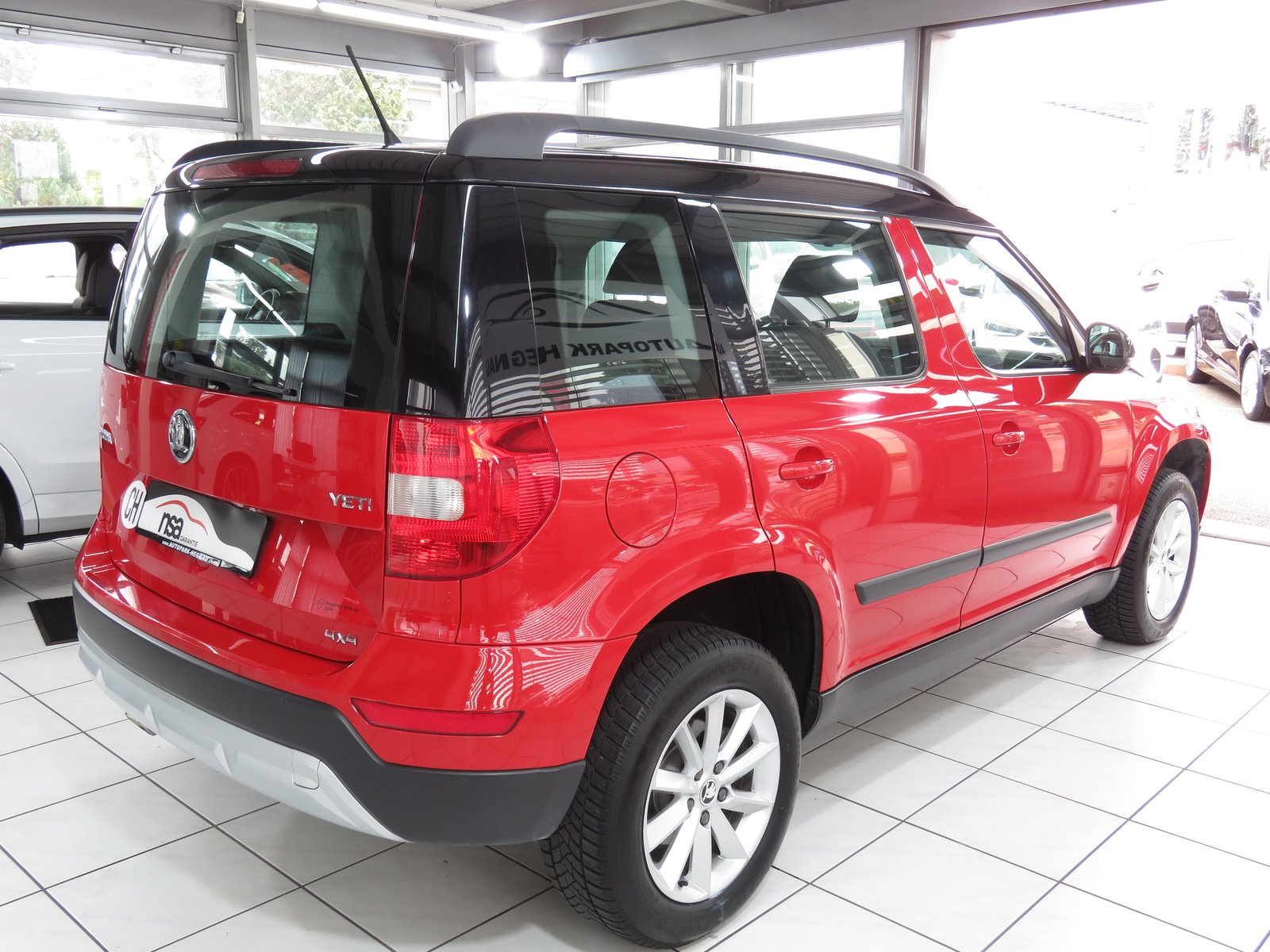 SKODA Yeti 2.0 TDI Ambition Outdoor 4x4, Diesel, Occasioni / Usate, Manuale - 4