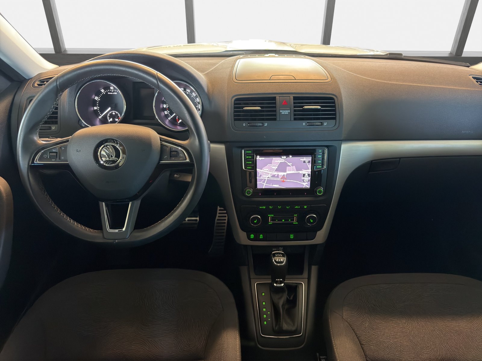 SKODA Yeti 1.4 TSI Outdoor Adventure 4x4 DSG*TOP ZUSTAND*NAV, Benzin, Occasion / Gebraucht, Automatik - 7