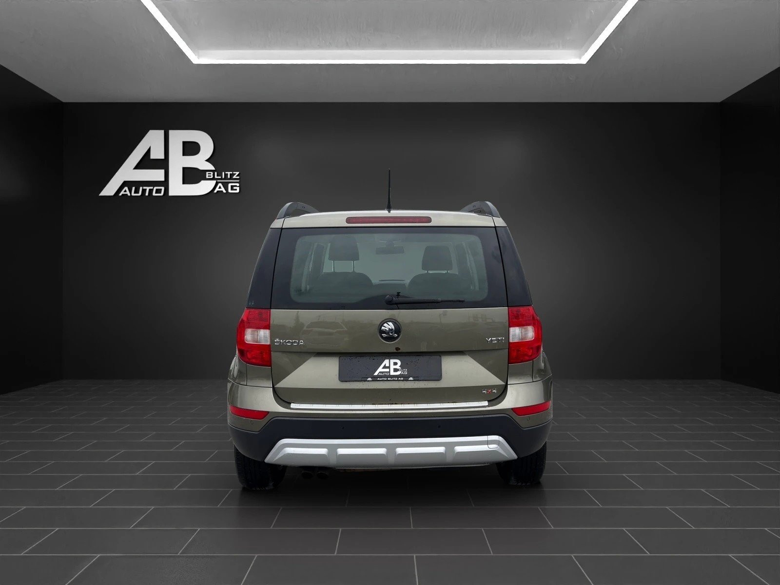 SKODA Yeti 2.0 TDI Active 4x4, Diesel, Occasion / Gebraucht, Handschaltung - 4