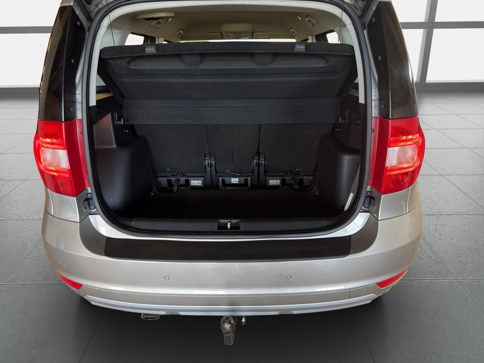 SKODA Yeti 1.8 TSI Active 4x4*NUR 63000 KM*AHK*, Essence, Occasion / Utilisé, Manuelle - 6