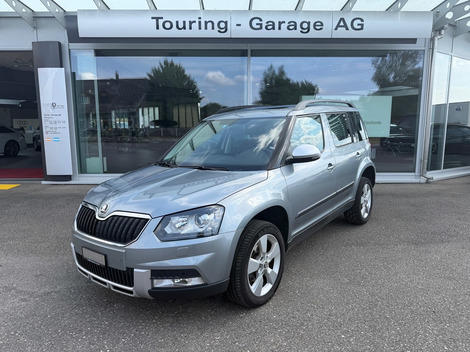 SKODA Yeti 2.0 TDI Outdoor Swiss Joy 4x4 DSG