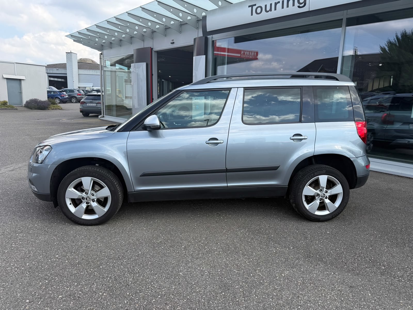 SKODA Yeti 2.0 TDI Outdoor Swiss Joy 4x4 DSG, Diesel, Occasioni / Usate, Automatico - 2