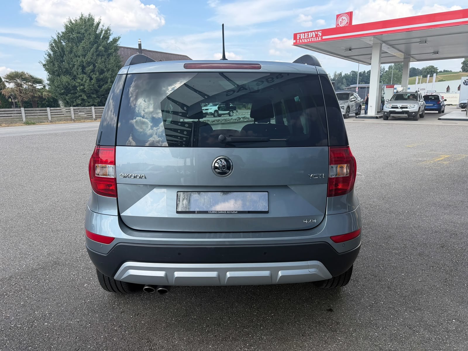 SKODA Yeti 2.0 TDI Outdoor Swiss Joy 4x4 DSG, Diesel, Occasioni / Usate, Automatico - 4