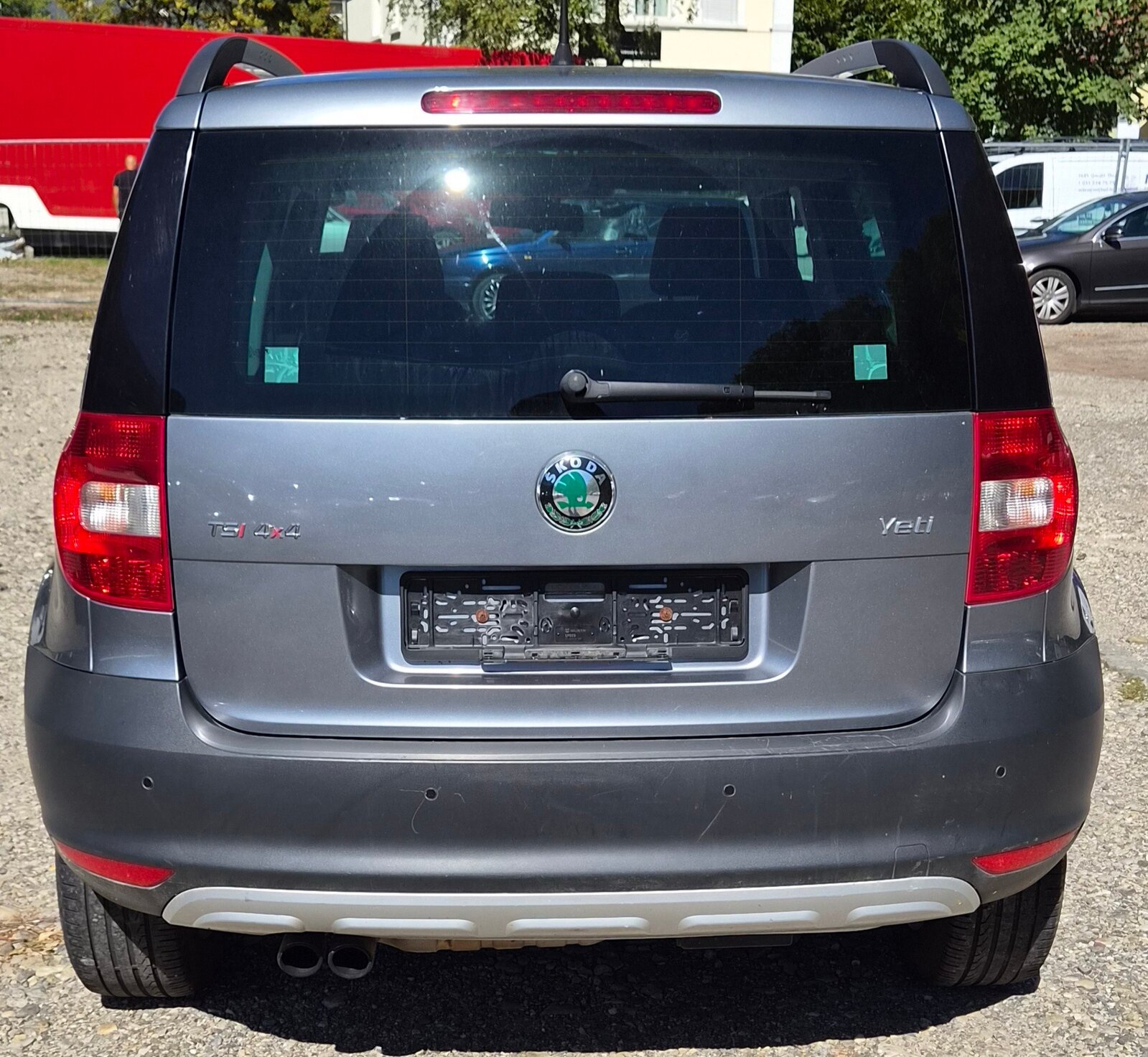 SKODA Yeti 1.8 TSI Ambition 4x4, Benzin, Occasion / Gebraucht, Handschaltung - 2