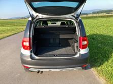SKODA Yeti 2.0 TDI Active 4x4, Diesel, Second hand / Used, Manual - 6