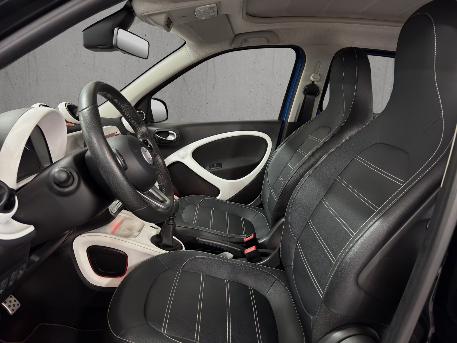 SMART forfour prime Faltdach-Leder-JBL, Benzin, Occasion / Gebraucht, Handschaltung - 7