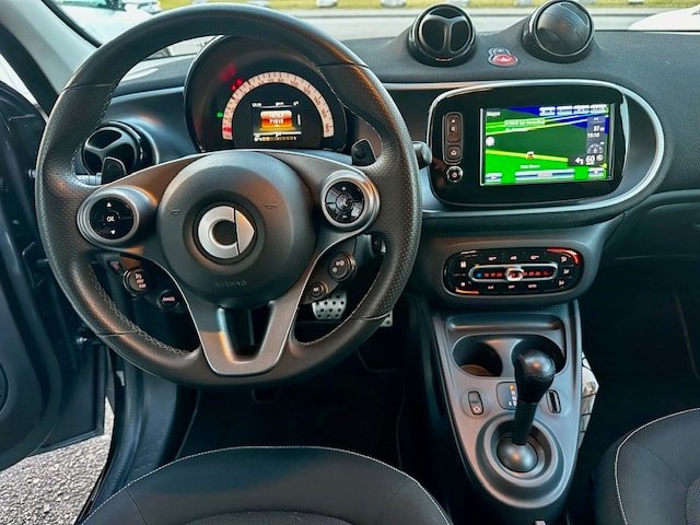 SMART forfour passion twinmatic, Petrol, Second hand / Used, Automatic - 7