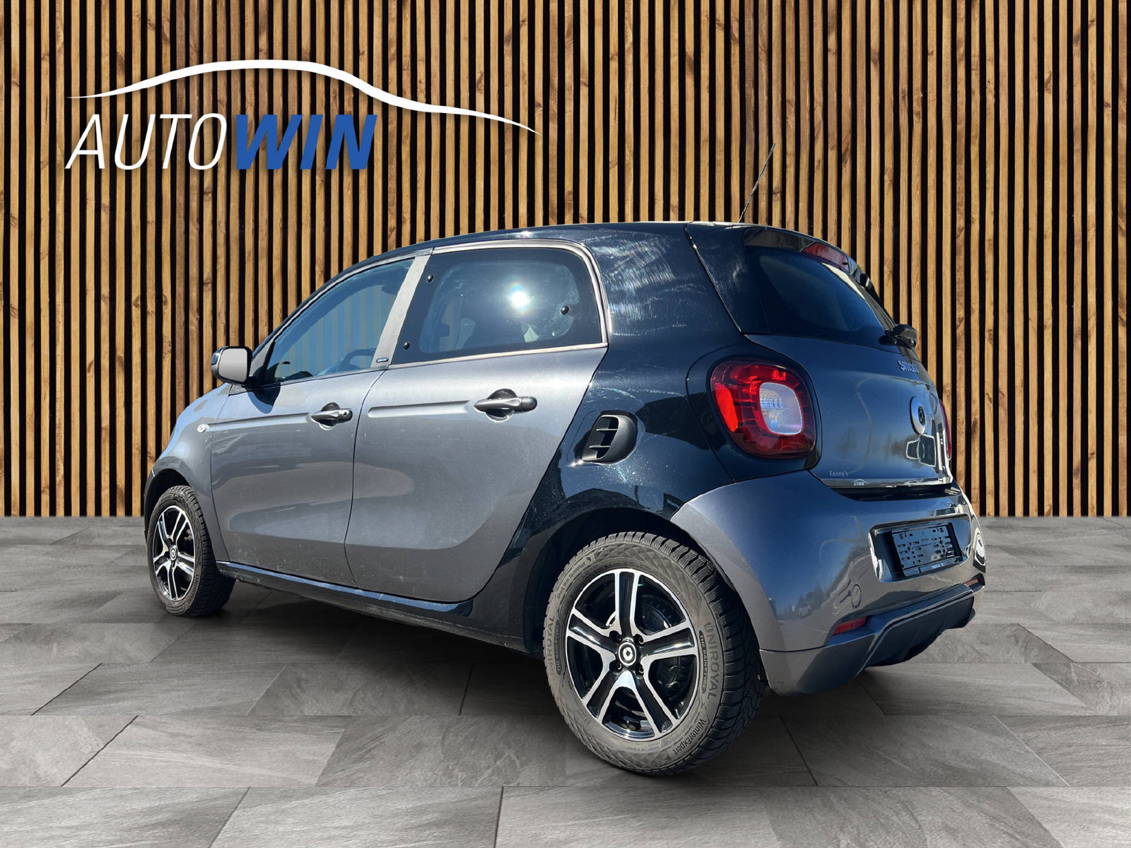 SMART Forfour 0.9 Passion twinamic, Petrol, Second hand / Used, Automatic - 4