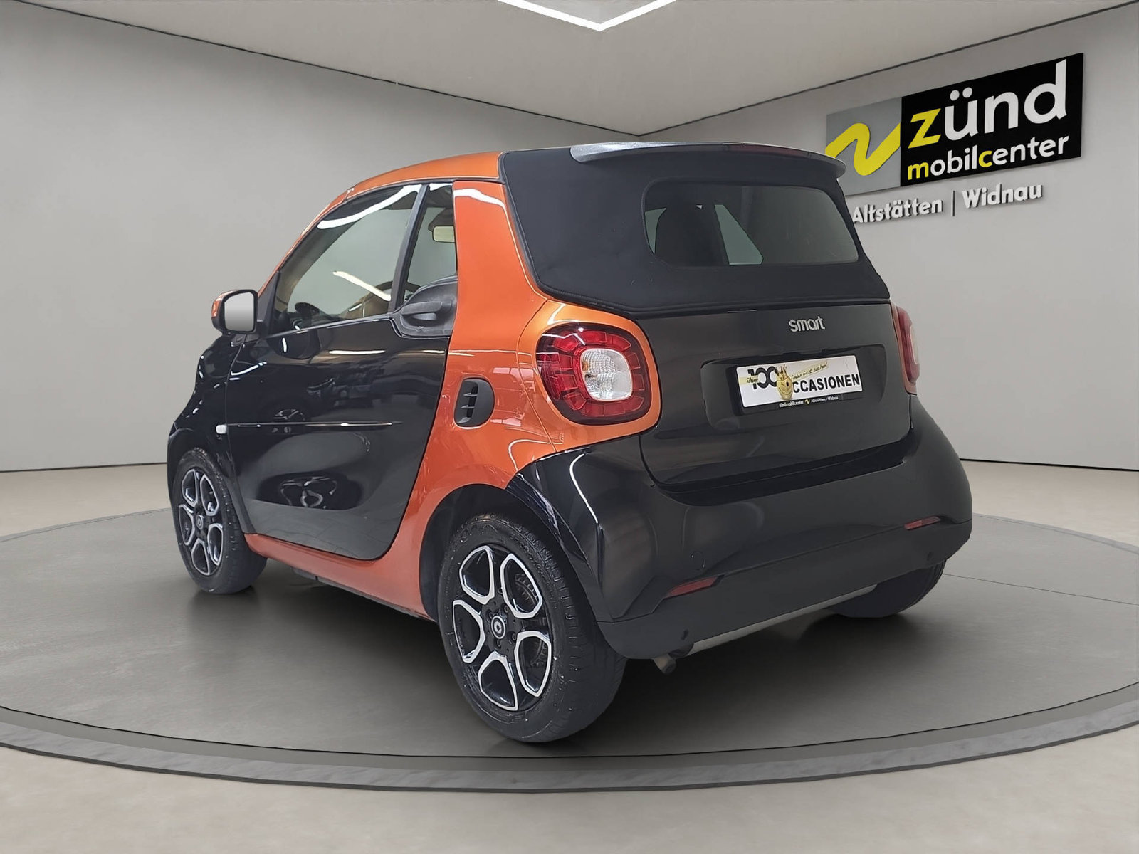 SMART Fortwo Cabrio 1.0 71 Prime twinamic, Benzin, Occasion / Gebraucht, Automatik - 3