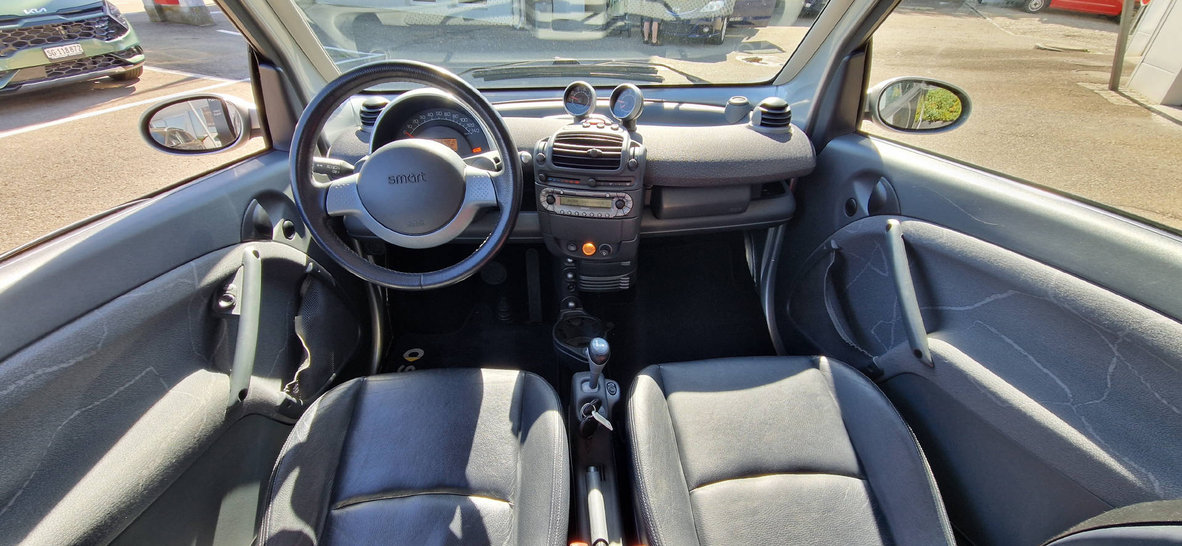 SMART fortwo passion Cabrio, Essence, Occasion / Utilisé, Automatique - 7