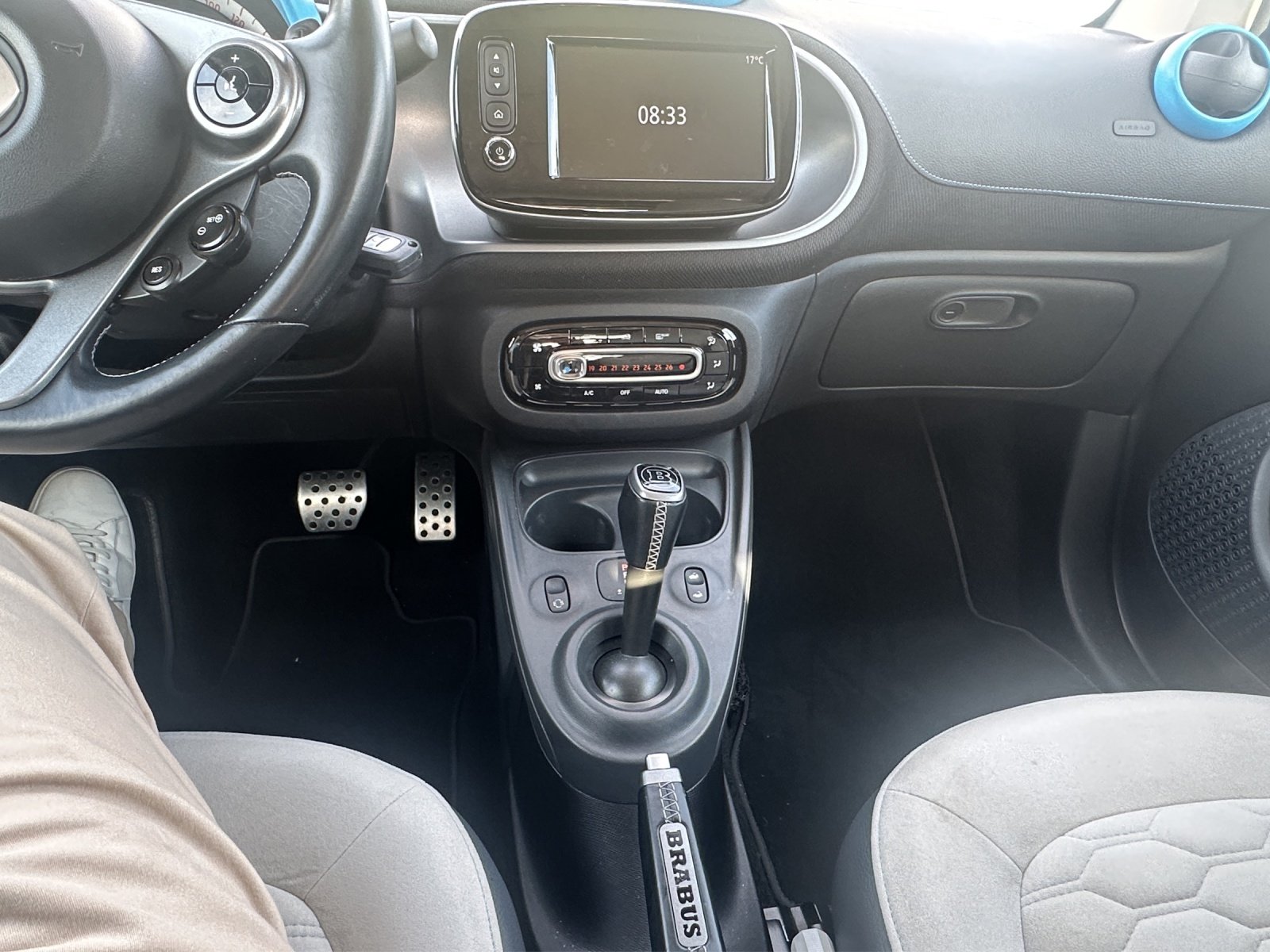 SMART Fortwo Cabrio 0.9 Brabus Style, Essence, Occasion / Utilisé, Manuelle - 7