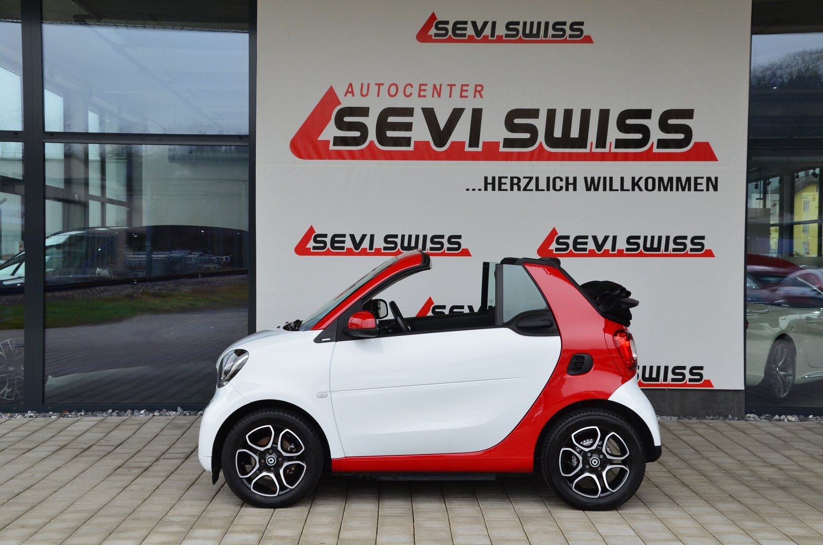 SMART fortwo EQ passion (incl. battery)*Ab MFK,1 Jahr oder 2, Elektro, Occasion / Gebraucht, Automatik - 6