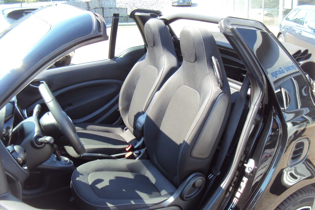 SMART FORTWO 0.9 Passion twinamic, Petrol, Second hand / Used, Automatic - 3