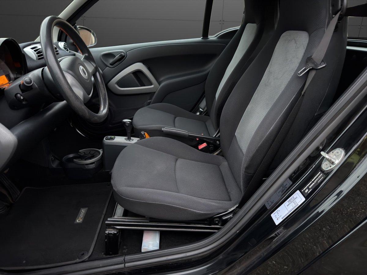 SMART fortwo pure mhd softouch, Petrol, Second hand / Used, Automatic - 5