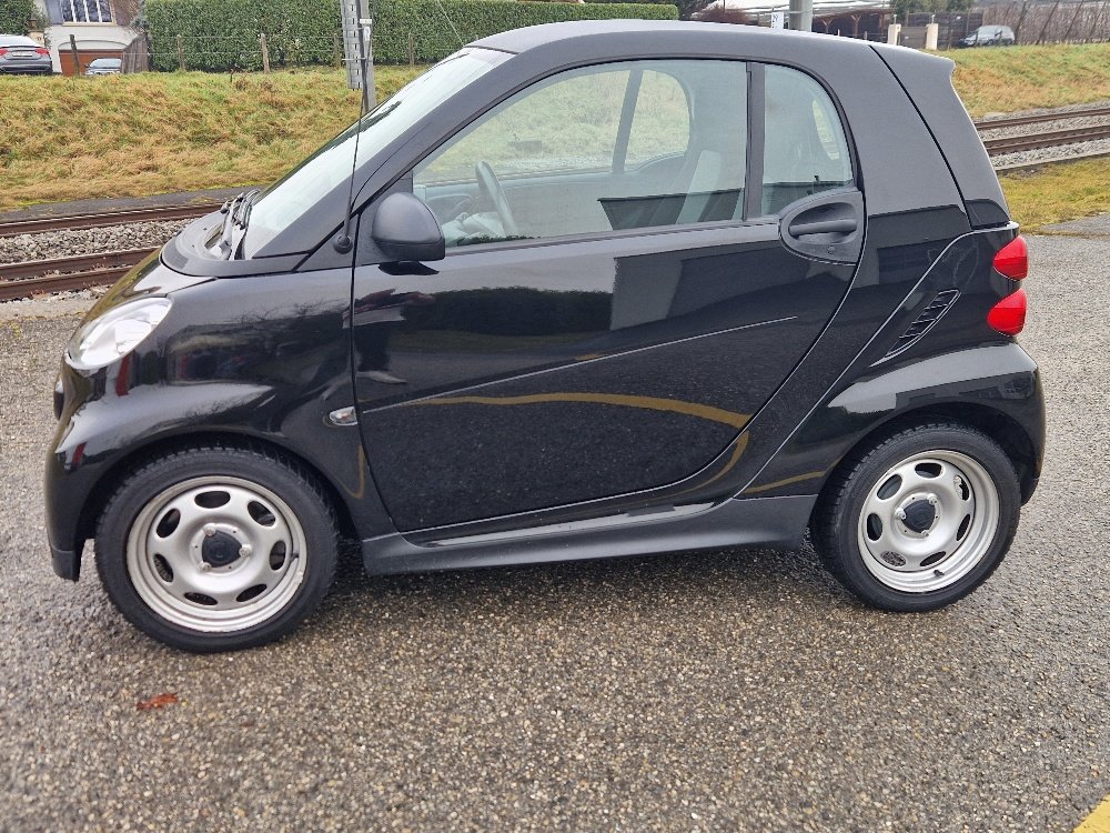 SMART fortwo coupé pure mhd, Benzin, Occasion / Gebraucht, Automatik - 4