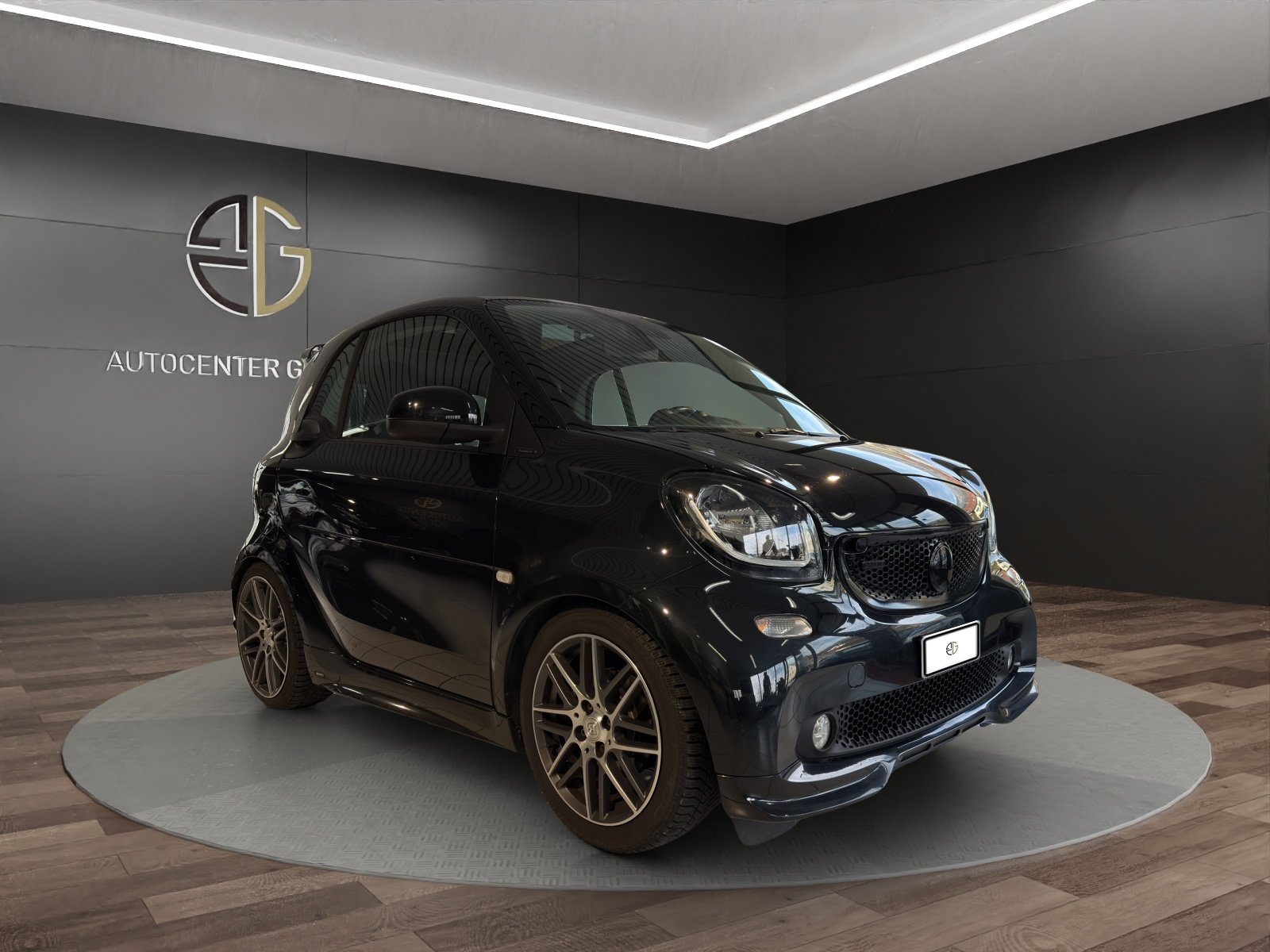 SMART fortwo Brabus Xclusive twinmatic Black Batch, Benzin, Occasion / Gebraucht, Automatik - 6