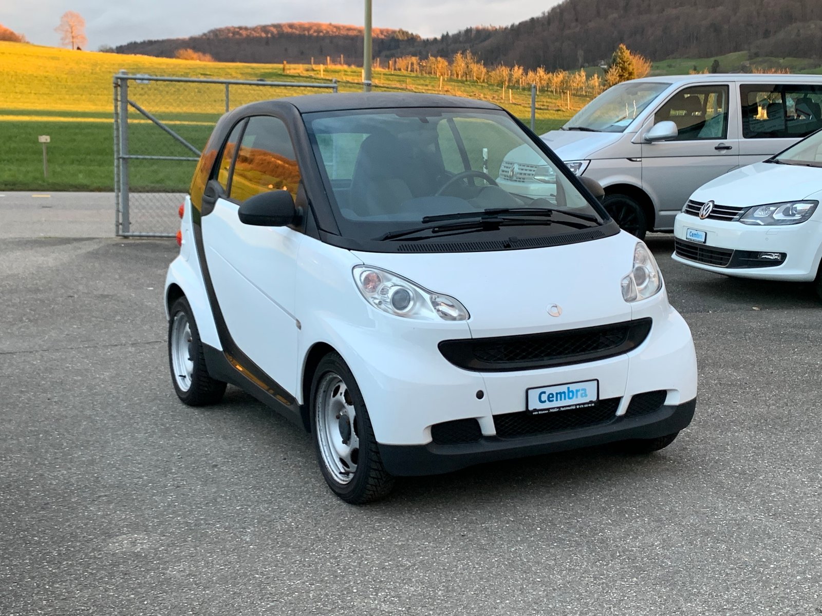 SMART fortwo black white limited mhd softouch, Petrol, Second hand / Used, Automatic - 2