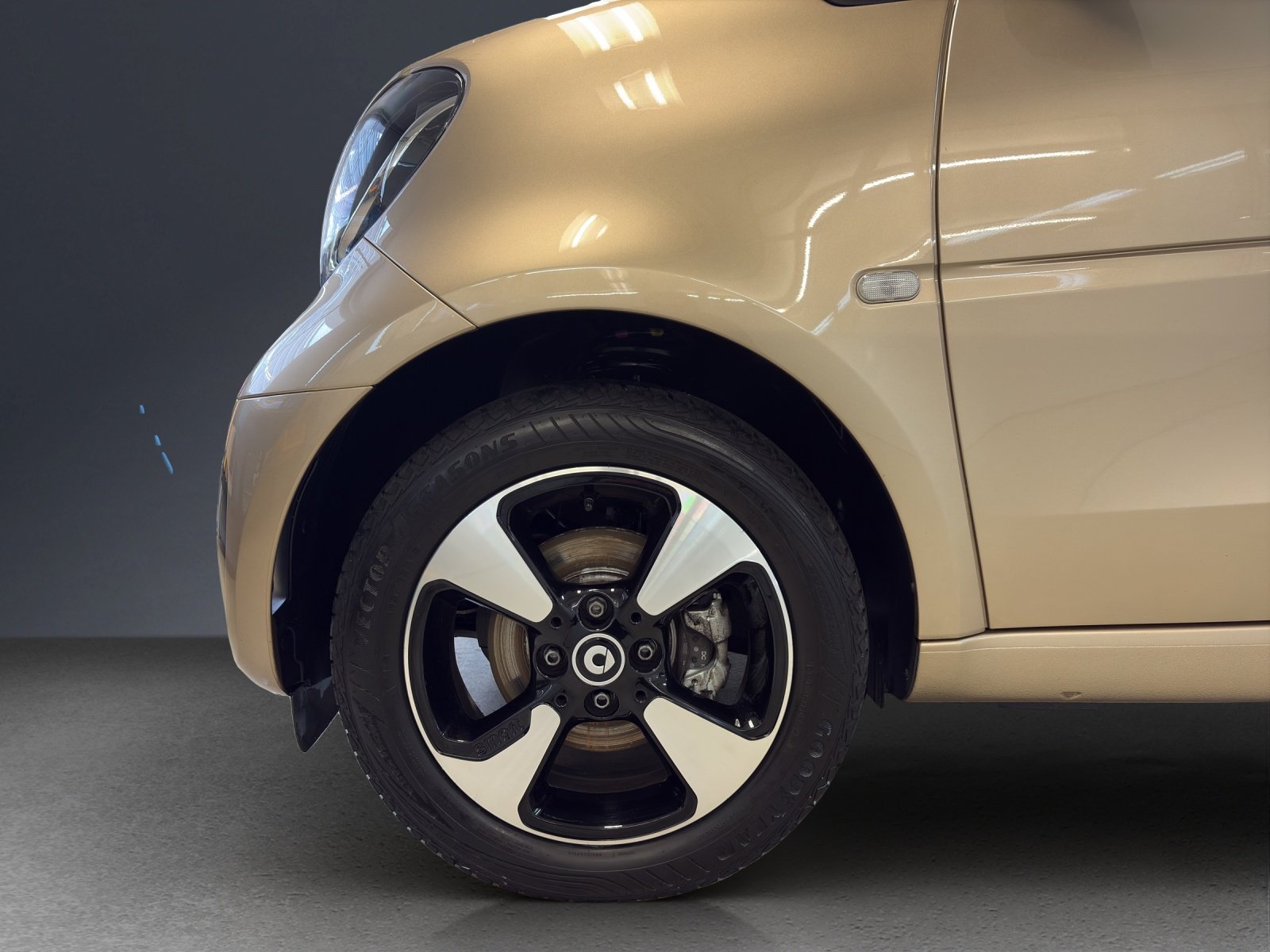 SMART fortwo EQ passion, Elektro, Occasion / Gebraucht, Automatik - 6