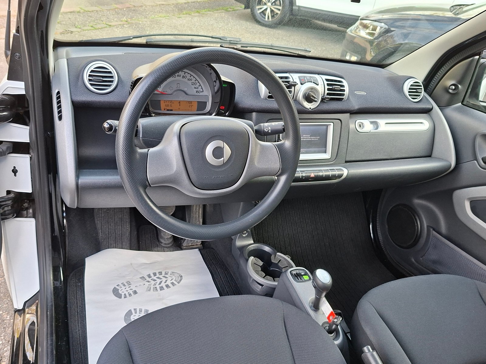 SMART fortwo pure mhd softouch, Petrol, Second hand / Used, Automatic - 7