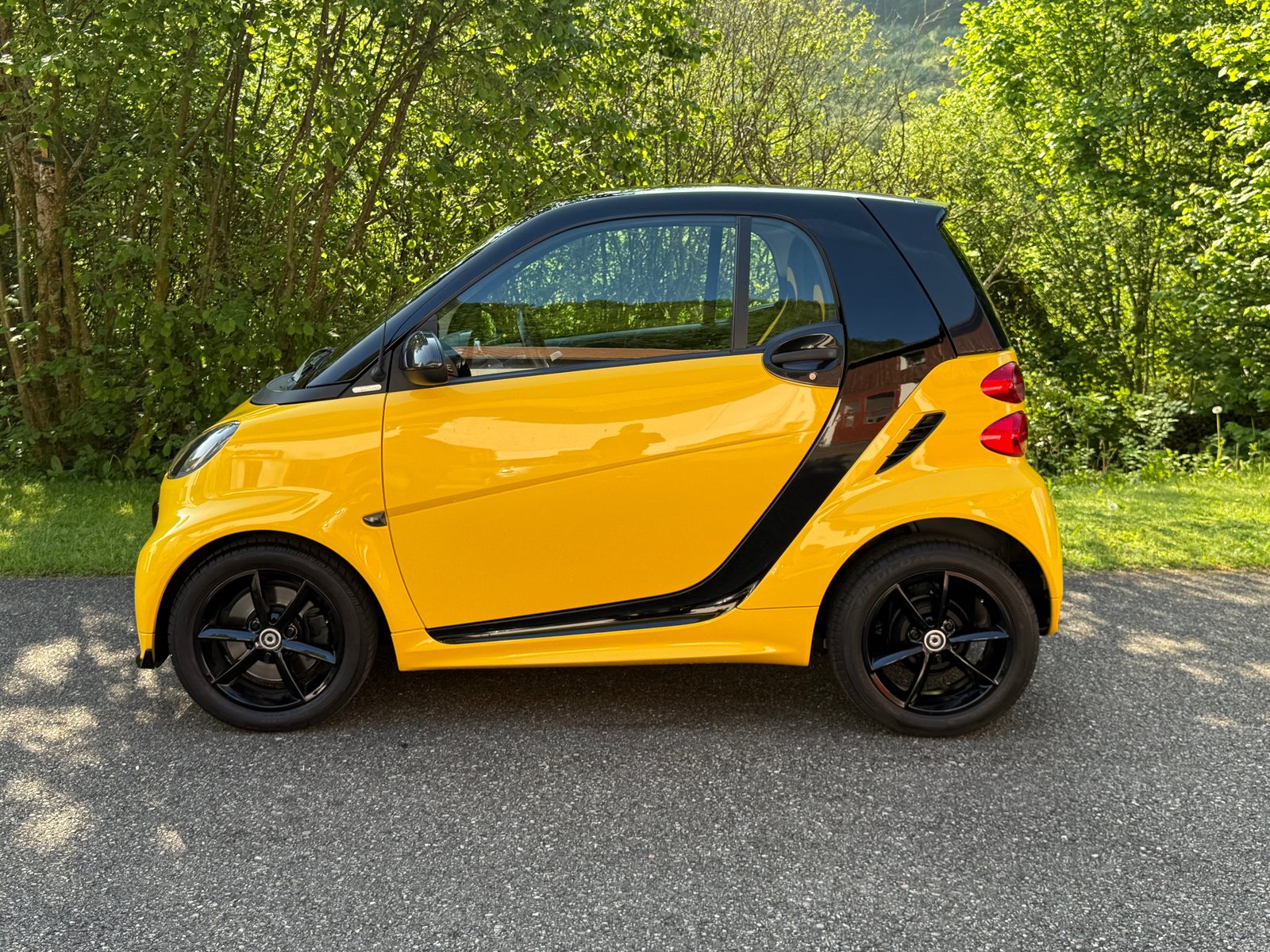 SMART fortwo cityflame mhd softouch, Benzin, Occasion / Gebraucht, Automatik - 2
