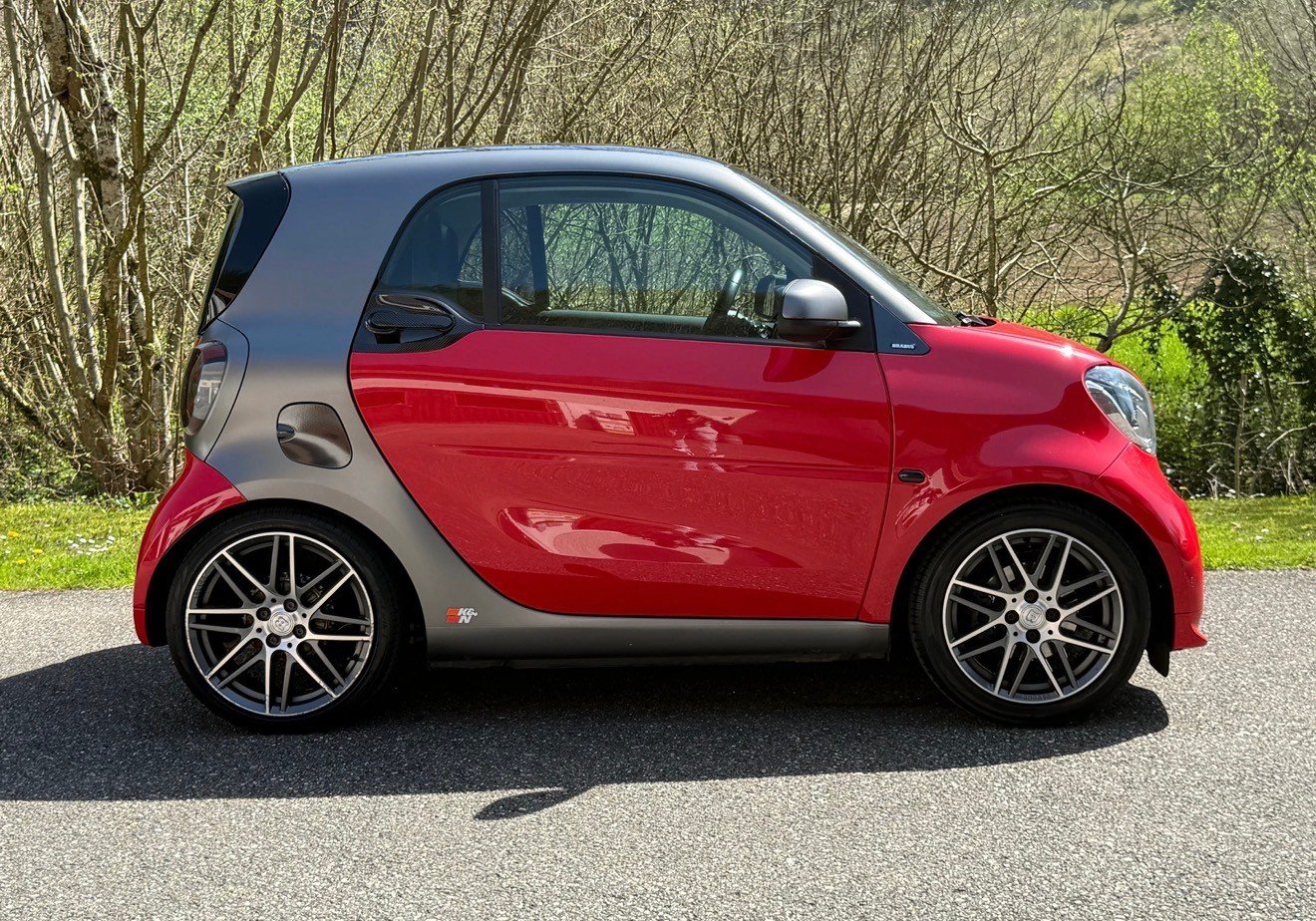 SMART fortwo Brabus twinmatic, Benzin, Occasion / Gebraucht, Automatik - 6