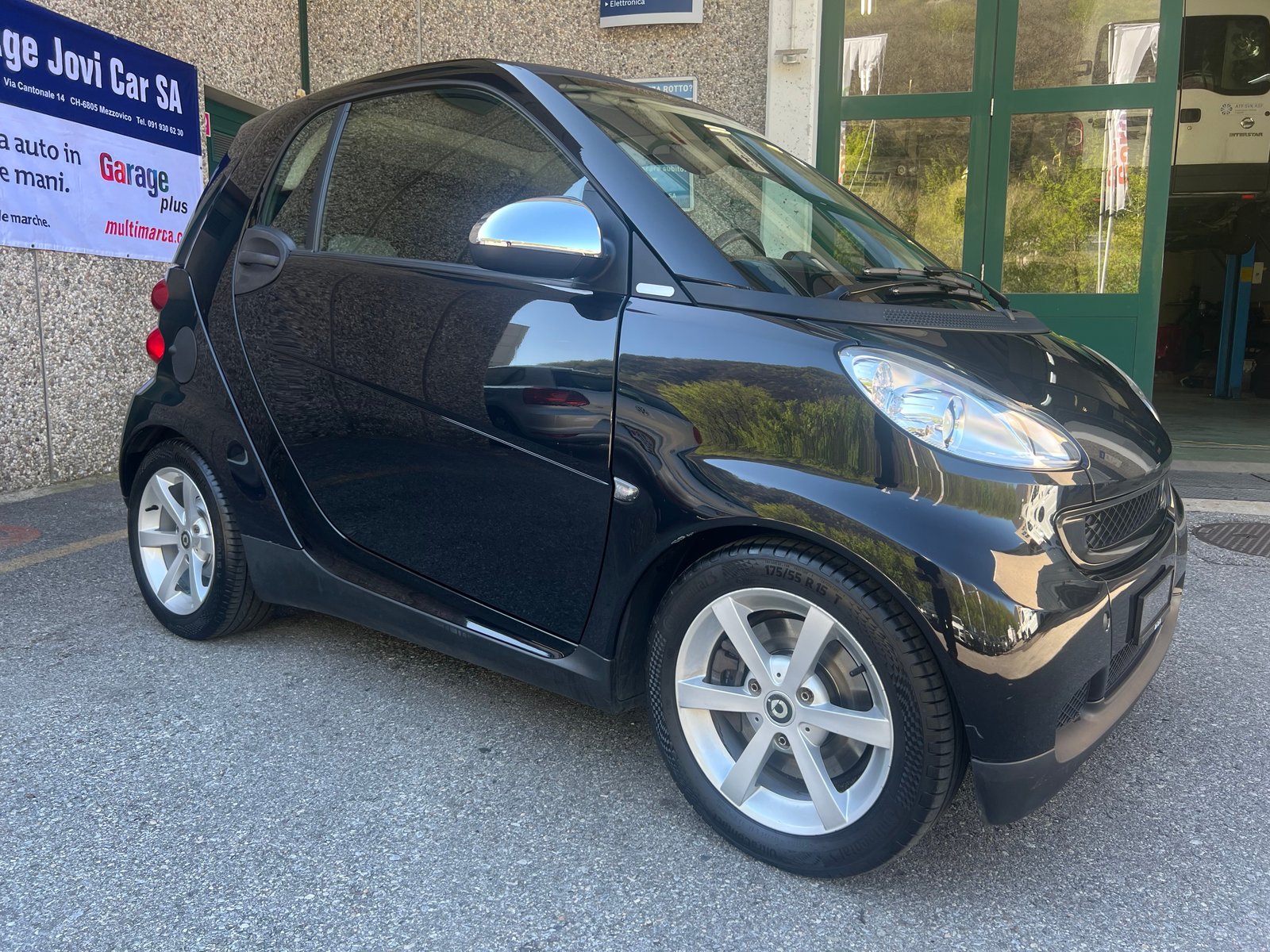 SMART FORTWO black white limited mhd softouch, Benzin, Occasion / Gebraucht, Automatik - 5