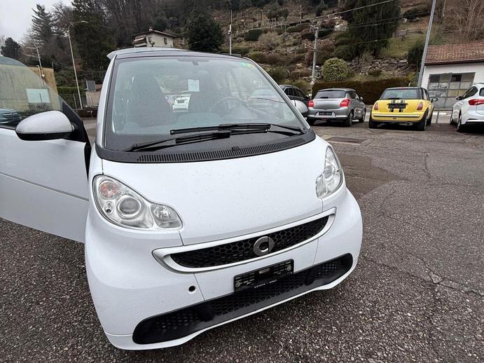 SMART fortwo pure mhd softouch, Petrol, Second hand / Used, Automatic