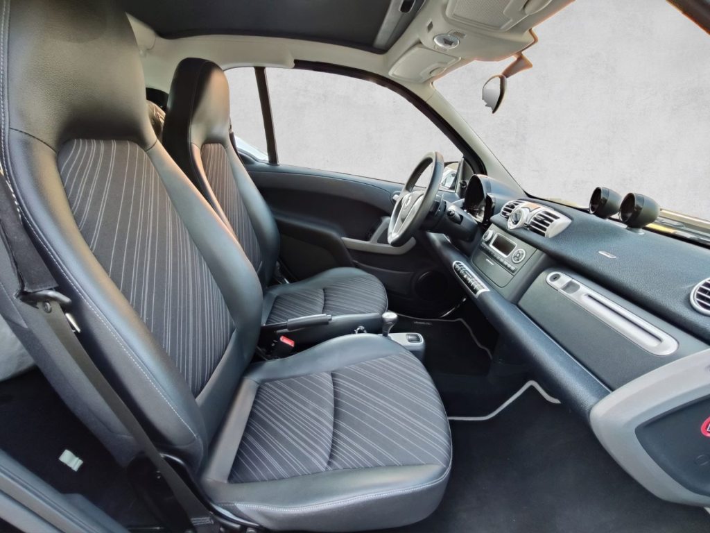SMART fortwo pulse softouch, Essence, Occasion / Utilisé, Automatique - 7