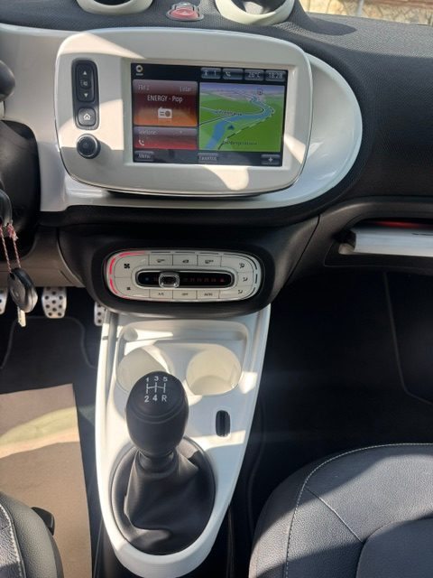 SMART FORTWO 0.9, Benzin, Occasion / Gebraucht, Handschaltung - 7