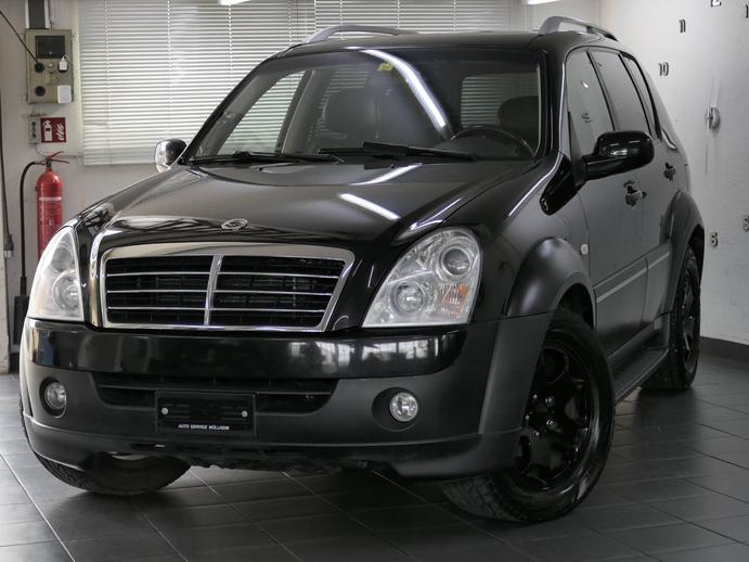 SSANG YONG Rexton 4WD RX 270 Xdi Deluxe 4x4 | BLACK | 3.5t AHK & Haken , Diesel, Second hand / Used, Automatic