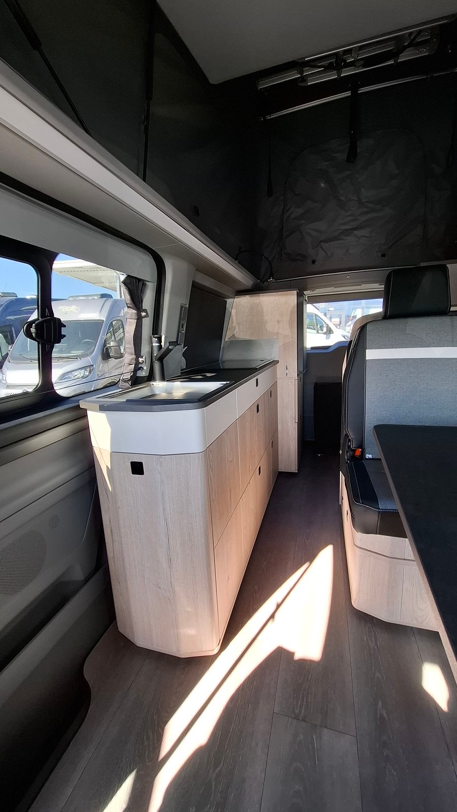 STYLEVAN Belize 4x4 170, Diesel, Voiture nouvelle, Automatique - 7