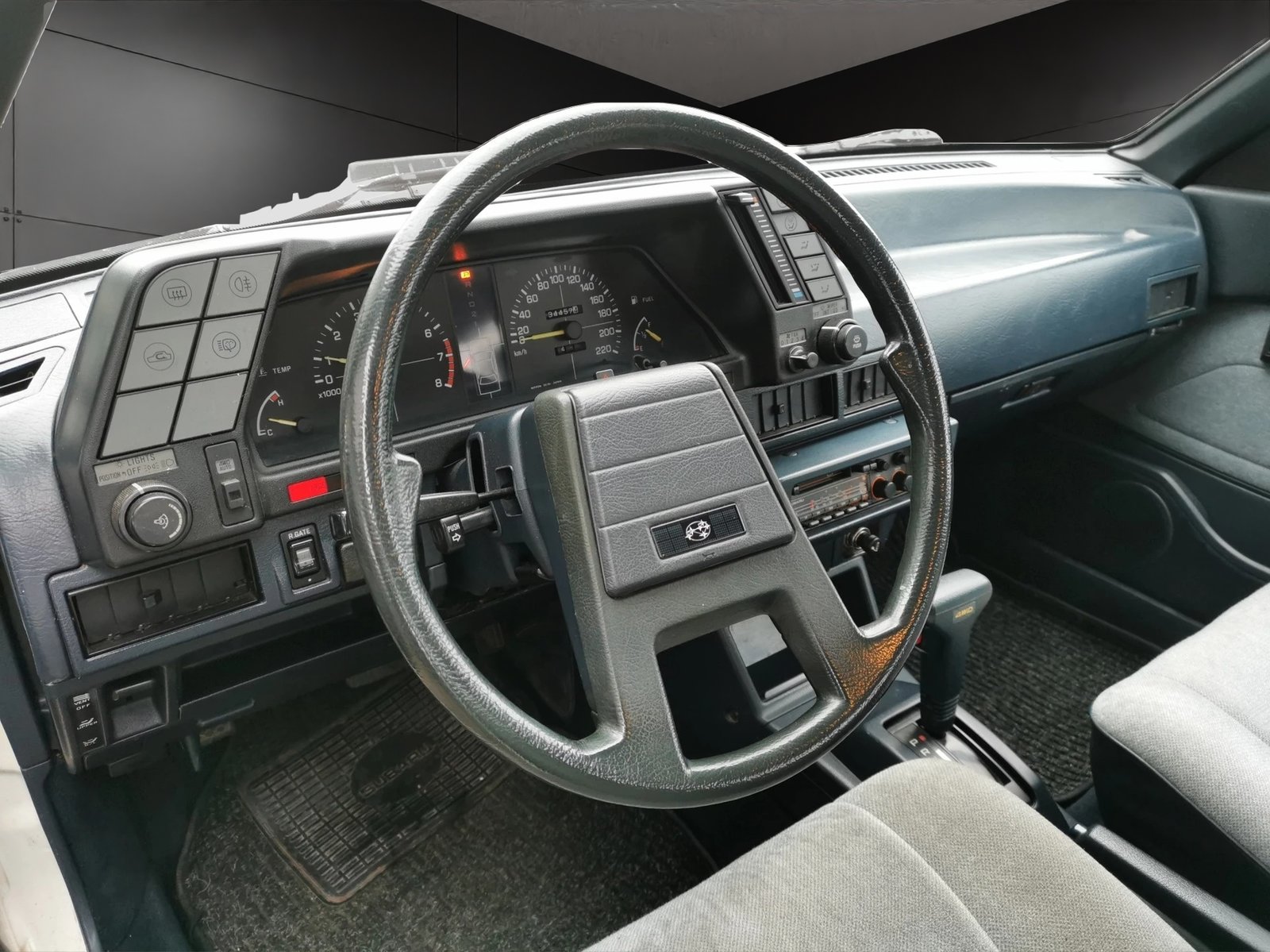SUBARU 1.8 SuperStation 4WD Veteran AUT, Benzin, Occasion / Gebraucht, Automatik - 7