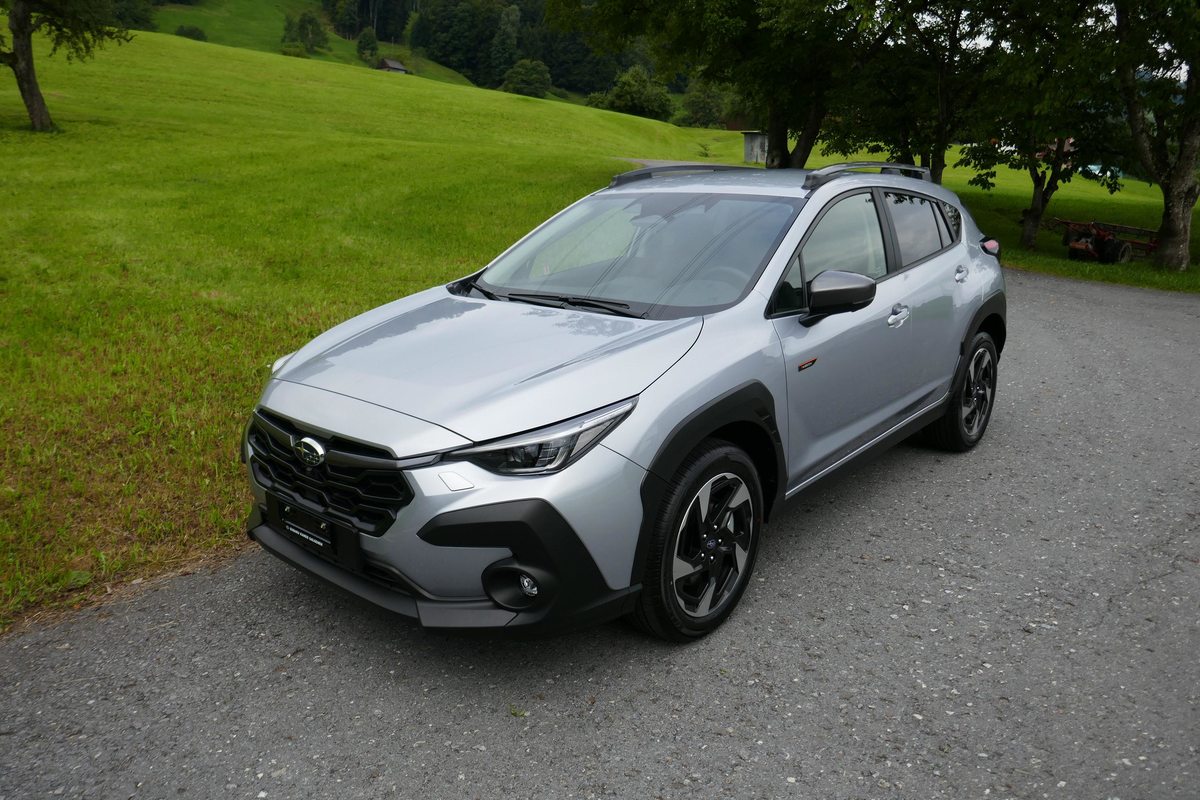 SUBARU Crosstrek 2.0i e-Boxer Passion