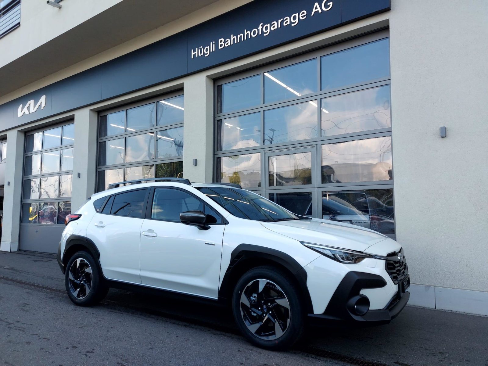 SUBARU Crosstrek 2.0i e-Boxer Luxury