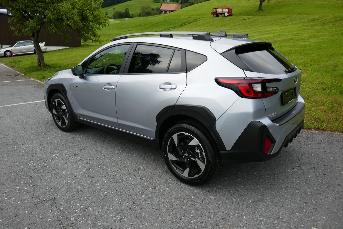 SUBARU Crosstrek 2.0i e-Boxer Passion, Mild-Hybrid Benzin/Elektro, Neuwagen, Automatik - 2