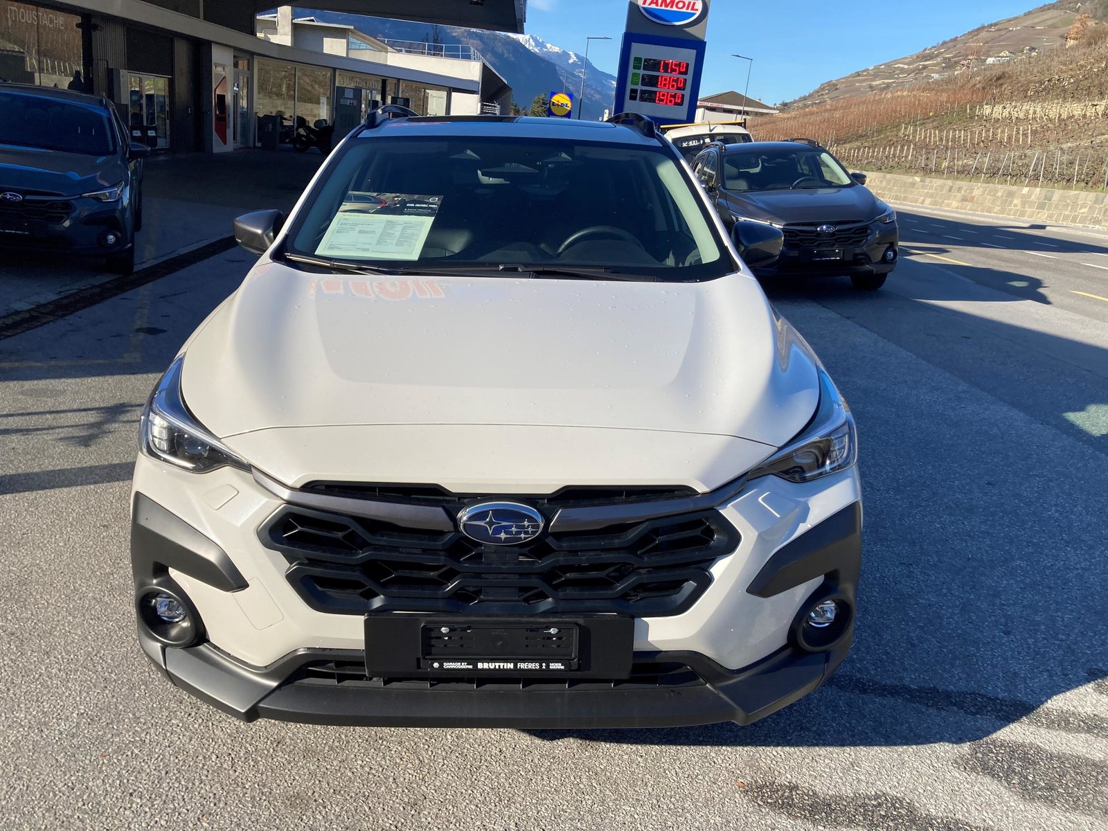 SUBARU Crosstrek 2.0i e-Boxer Luxury, Hybride Léger Essence/Électricité, Occasion / Utilisé, Automatique - 3