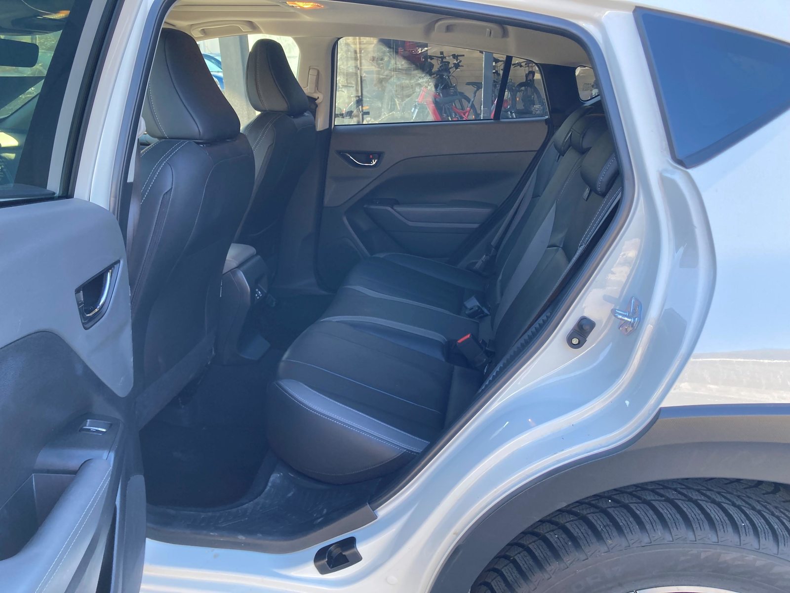 SUBARU Crosstrek 2.0i e-Boxer Luxury, Hybride Léger Essence/Électricité, Occasion / Utilisé, Automatique - 6