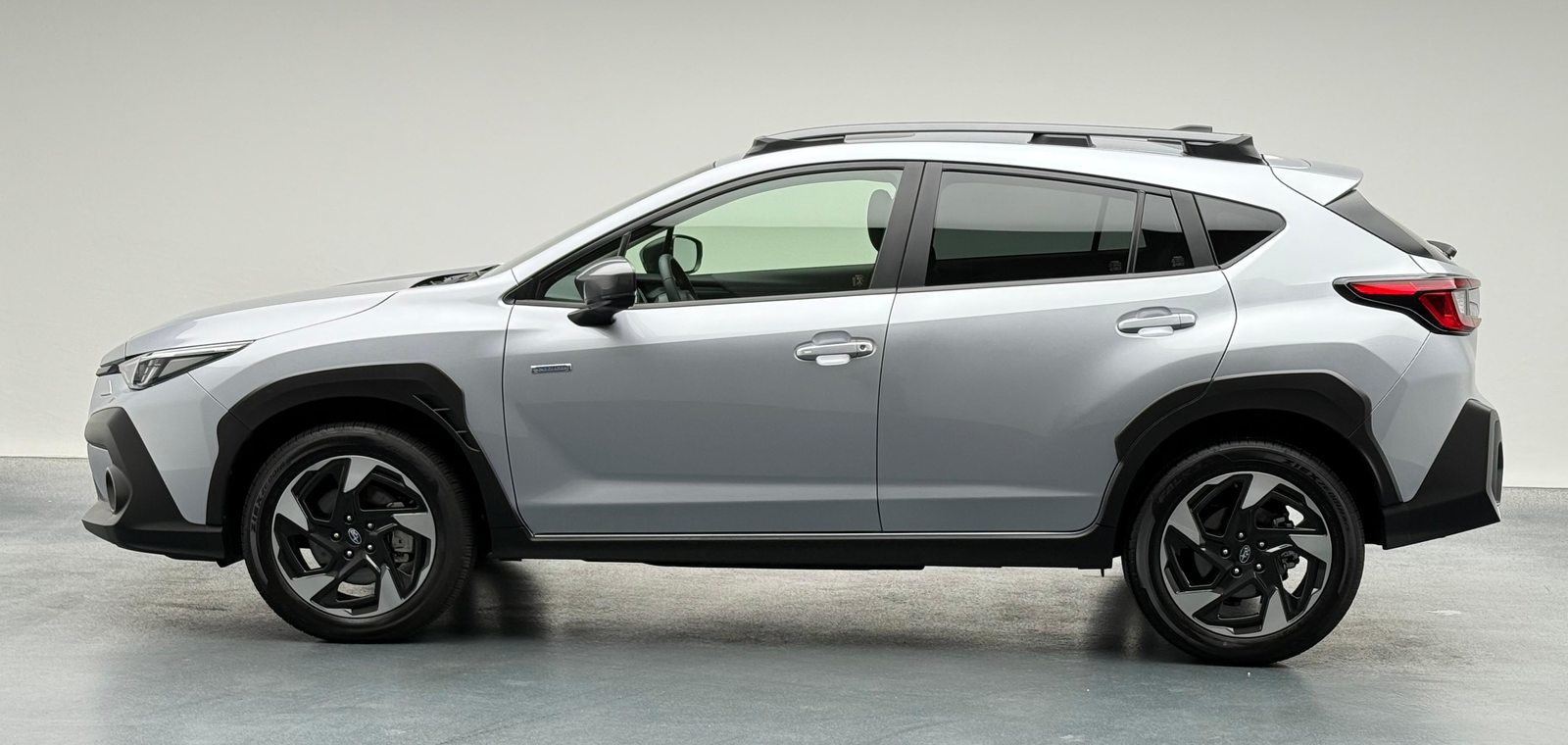 SUBARU Crosstrek 2.0i e-Boxer Luxury, Mild-Hybrid Petrol/Electric, Second hand / Used, Automatic - 4