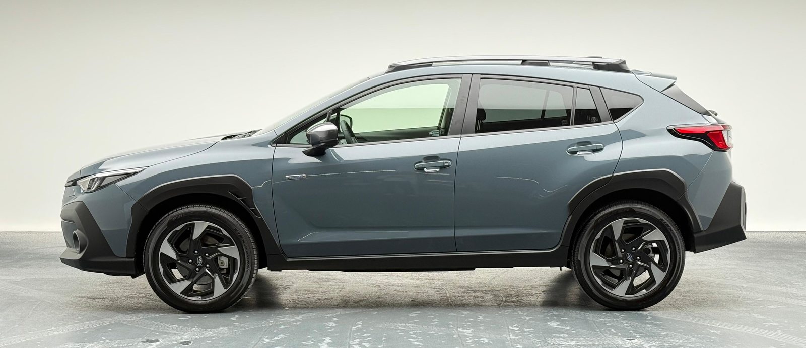 SUBARU Crosstrek 2.0i e-Boxer Luxury, Mild-Hybrid Petrol/Electric, Second hand / Used, Automatic - 4