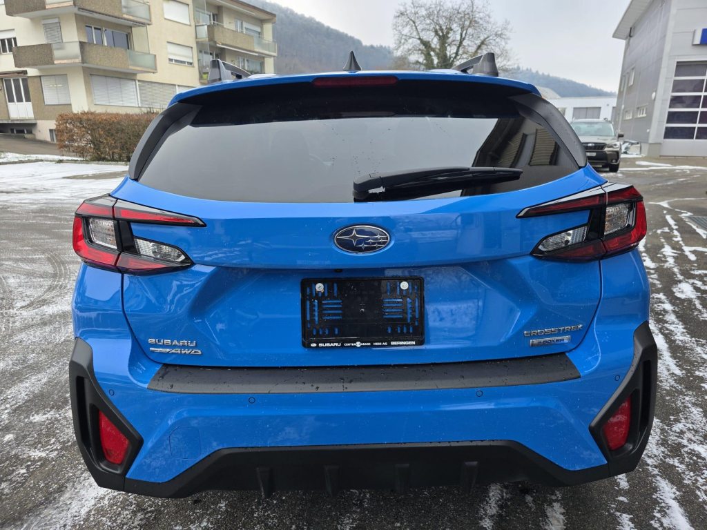 SUBARU CROSSTREK 2.0i e-Boxer Swiss Plus, Mild-Hybrid Petrol/Electric, Second hand / Used, Automatic - 5
