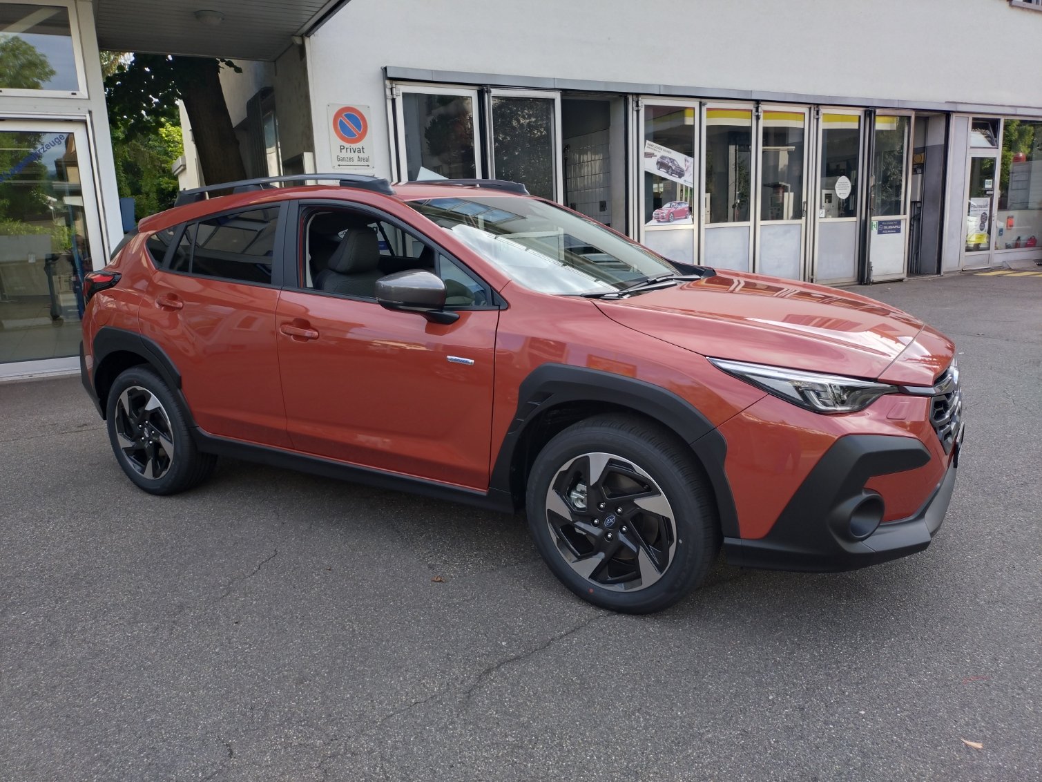 SUBARU Crosstrek 2.0i e-Boxer Swiss Plus, Mild-Hybrid Petrol/Electric, Ex-demonstrator, Automatic - 2