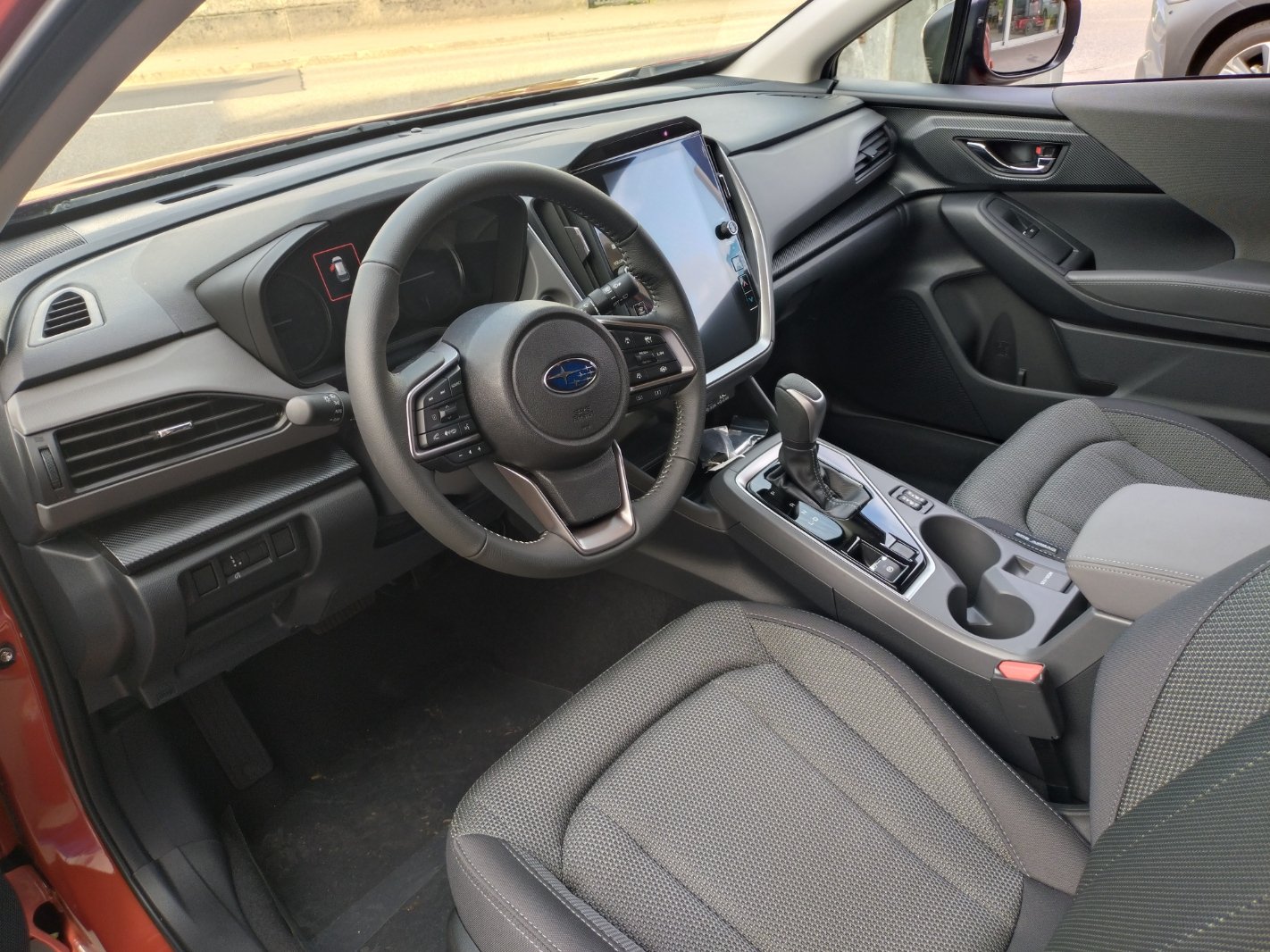 SUBARU Crosstrek 2.0i e-Boxer Swiss Plus, Mild-Hybrid Petrol/Electric, Ex-demonstrator, Automatic - 5
