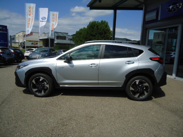 SUBARU Crosstrek 2.0i e-Boxer Luxury, Hybride Léger Essence/Électricité, Voiture de démonstration, Automatique - 3