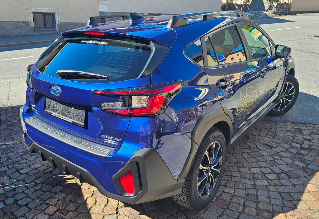 SUBARU Crosstrek 2.0i e-Boxer Swiss Plus, Mild-Hybrid Petrol/Electric, Ex-demonstrator, Automatic - 4