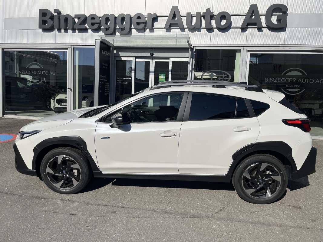 SUBARU Crosstrek 2.0i e-Boxer Luxury, Mild-Hybrid Petrol/Electric, Ex-demonstrator, Automatic - 2