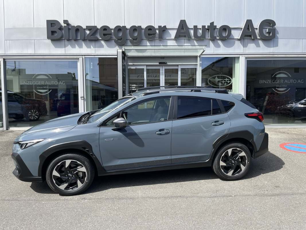 SUBARU Crosstrek 2.0i e-Boxer Swiss Plus, Mild-Hybrid Petrol/Electric, Ex-demonstrator, Automatic - 2