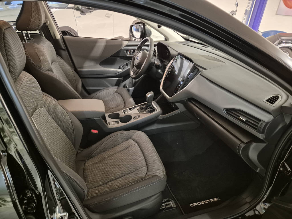 SUBARU Crosstrek 2.0i e-Boxer Passion, Hybride Leggero Benzina/Elettrica, Auto dimostrativa, Automatico - 5